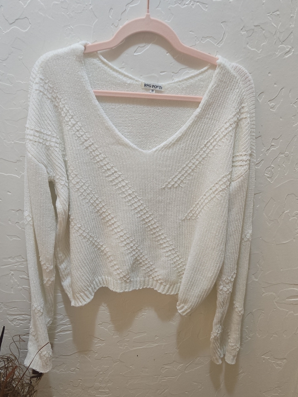 Rag Poets Cream V-Neck Textured Chenille Cropped Knit Sweater